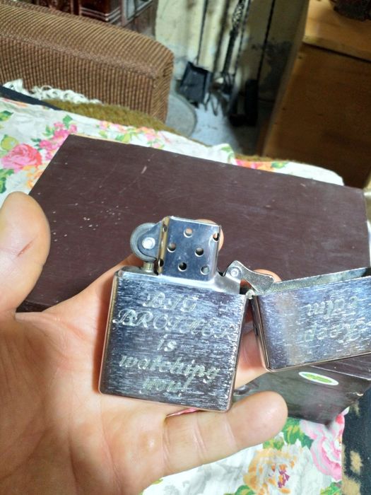 Bricheta pe benzina .