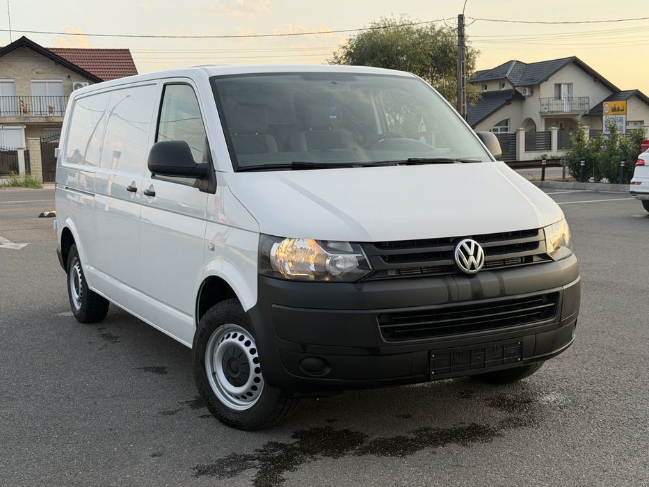 Volkswagen Transporter T5 2014 / 2.0 Tdi / 140 CP / Lung / 2 usi culisante