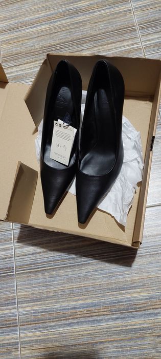 Обувки от естествена кожа