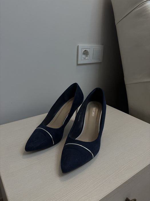 ТУФЛИ по 3500, красные и синие