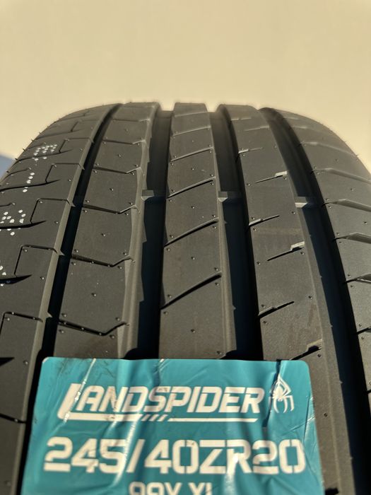 Нови летни гуми LANDSPIDER SPORTRAXX UHP 245/40R20 99Y XL Нов DOT