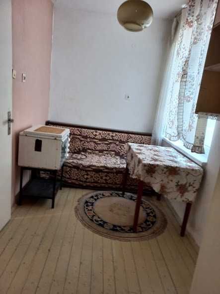 Гарсониера в центъра за основен ремонт
