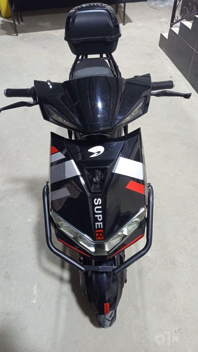 Skuter moped kota