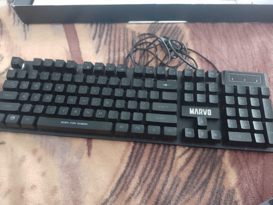 Tastatura+mousepad+mouse perfect functionale