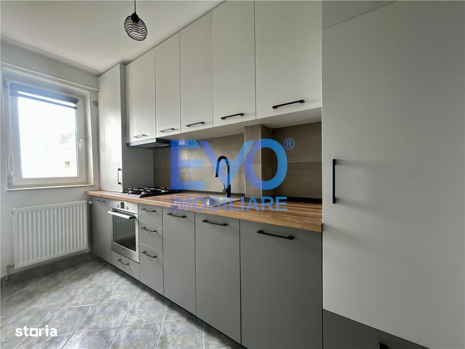 Apartament De Inchiriat Cu 3 Camere, Etaj Intermediar, Tatarasi