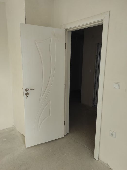 Нови интериорни врати