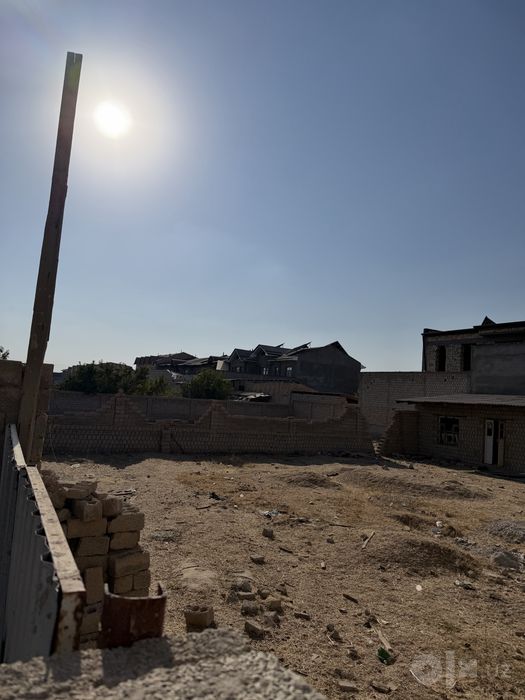 Yer sotiladi qizg’aldoq mahalla 2.5 sotix