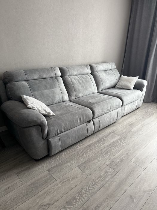 Диван «Релакс» в отличном состоянии.