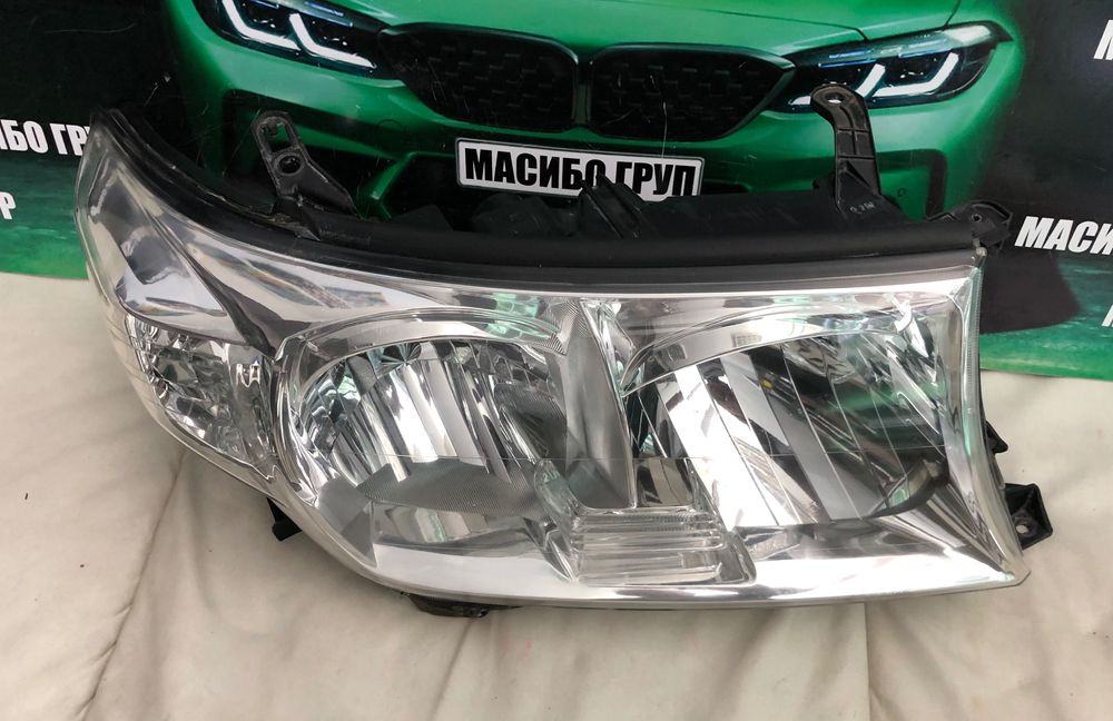 Фар far десен фарове за Тойота Toyota Land Cruiser 200,Koto 60-130