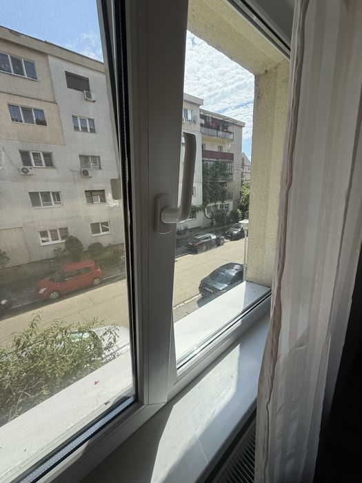 Apartament 2 camere CHIRIE