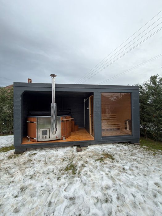 Ciubar si sauna jacuzzi