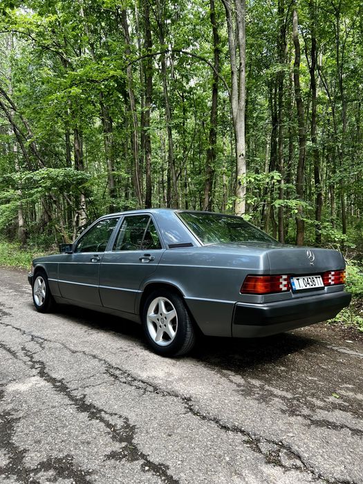 Mercedes 190D 2.0