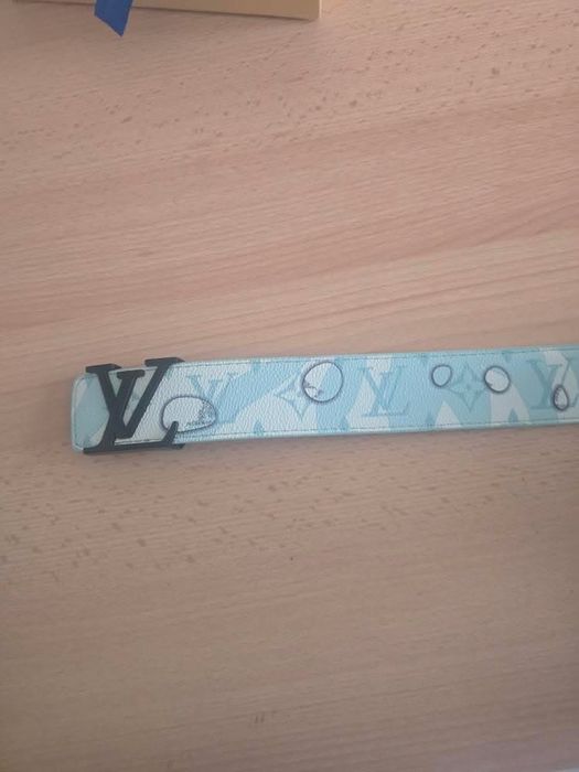 Curea LV noua cu cutie