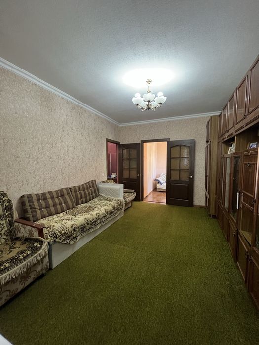 Раккат махалля - Корзинка. Продается 1в2 / 3 этаж 42м2 пустая
