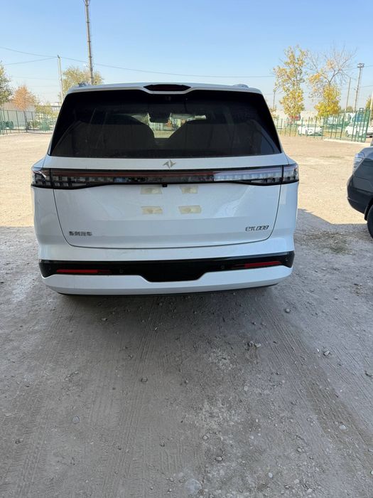 Donfeng 008 restayling 

В наличии 

нархи: 31900$

Оқга қора