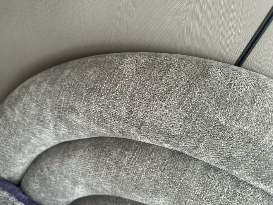 Продам новая кровать 90*200