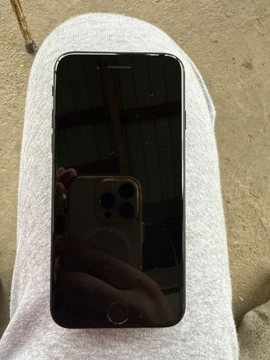 Iphone SE de vanzare pentru piese
