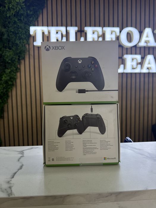 XBox Controller +USB-C Cable Sigilat