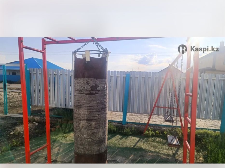 Продам качели с грушей.