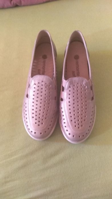 Дамски чехли Salamander, Ecco и други