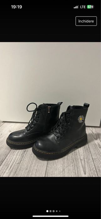 Bocanci imitatie de piele