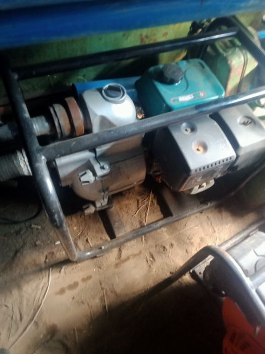 Продам мотопомпу грязевую