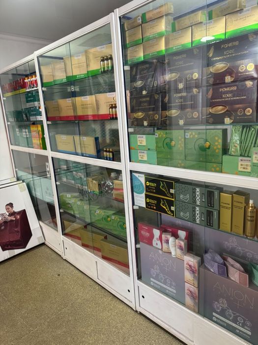 Продам витрину в хорошем состоянии