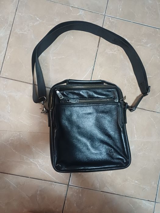 Кожанная сумка через плечо