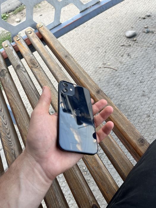 iPhone 12   64 ГБ