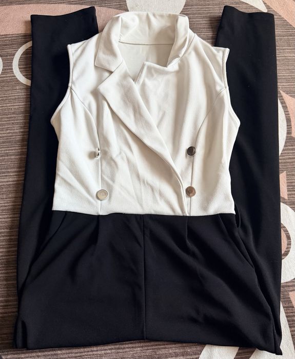 Пакет дамски дрехи + аксесоари S/M – изгодно