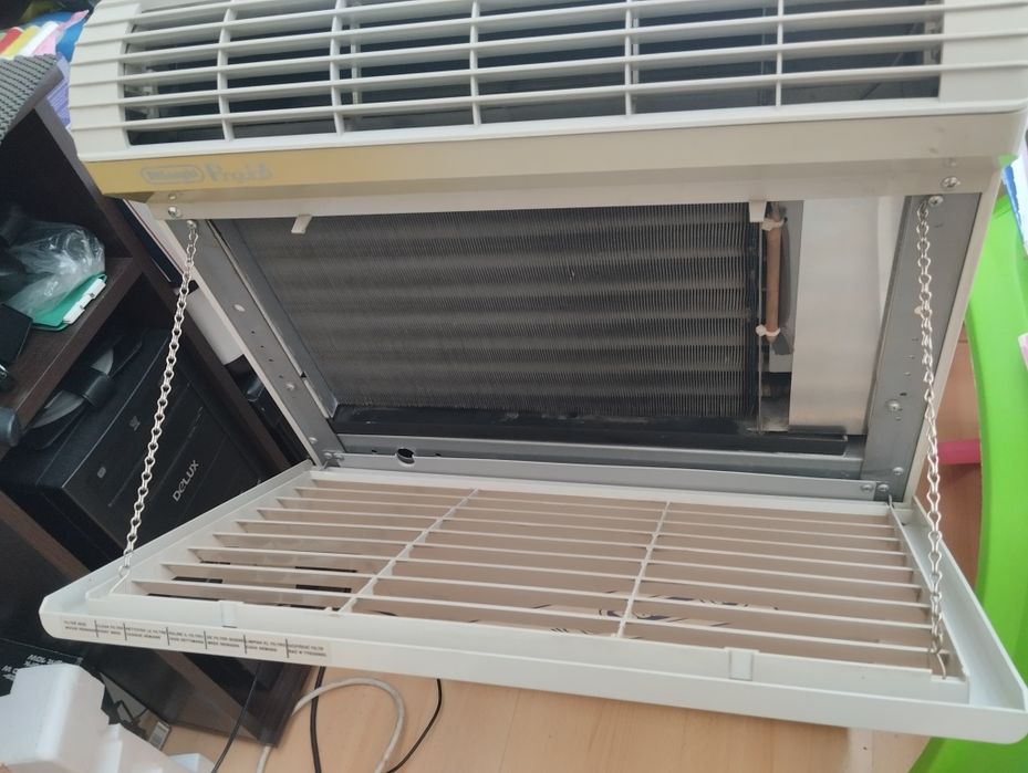 Мобилен климатик Delonghi Type PAC AL2