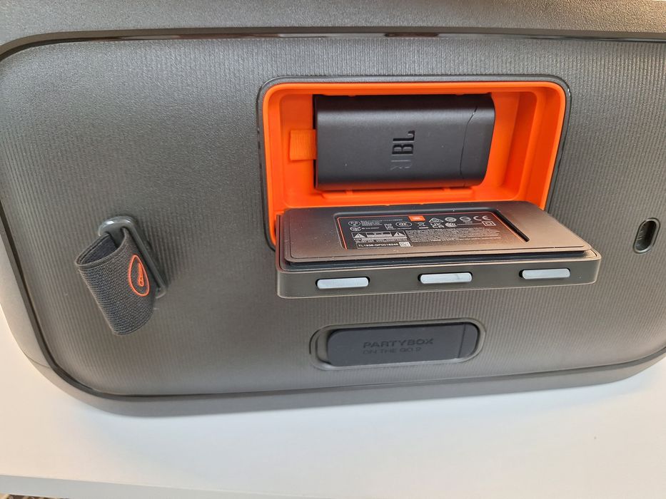JBL Partybox On The Go 2