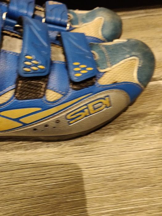 Pantofi ciclism MTB SIDI cu cleats SPD Shimano – marimea 43