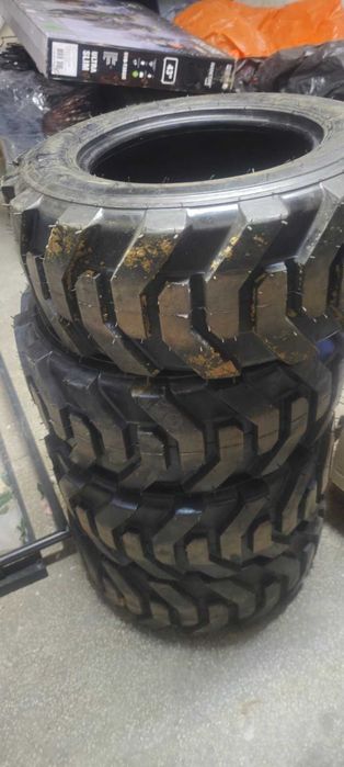 Гуми 23 х 8.5 х 12 -  Градинска или строителна техника