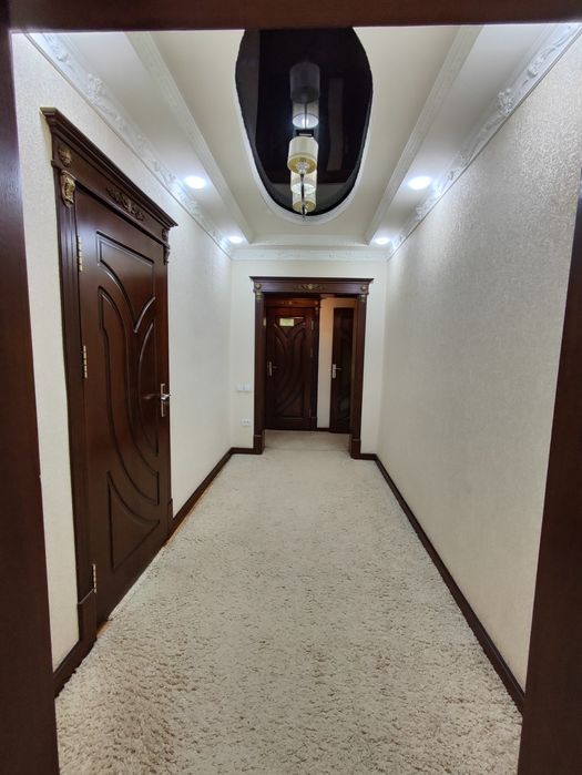 Аренда 3 хонали евро квартира Сергели-8 (ЭЛОННИ ОХИРИГАЧА У́КИНГГГ))