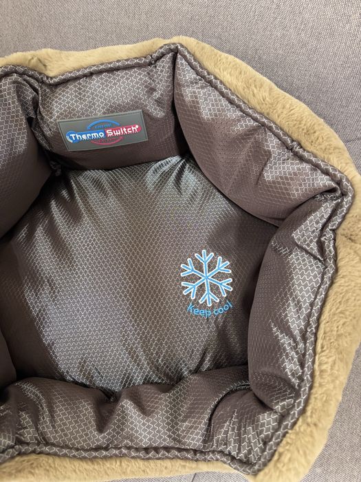 Двулицево термо легло за куче