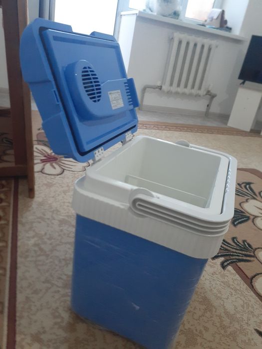 Авто холодильник продам