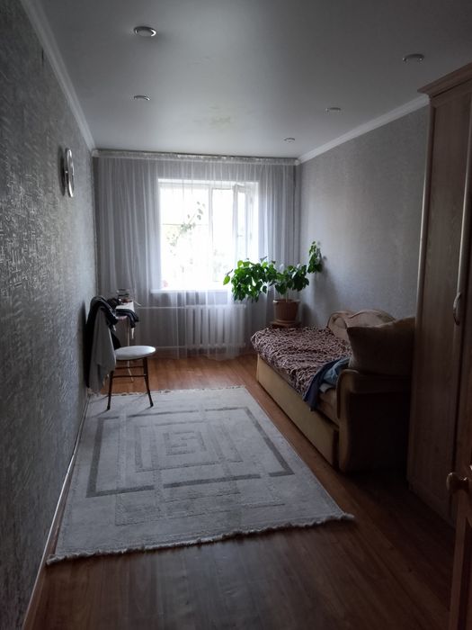 Продам двух комн квартиру