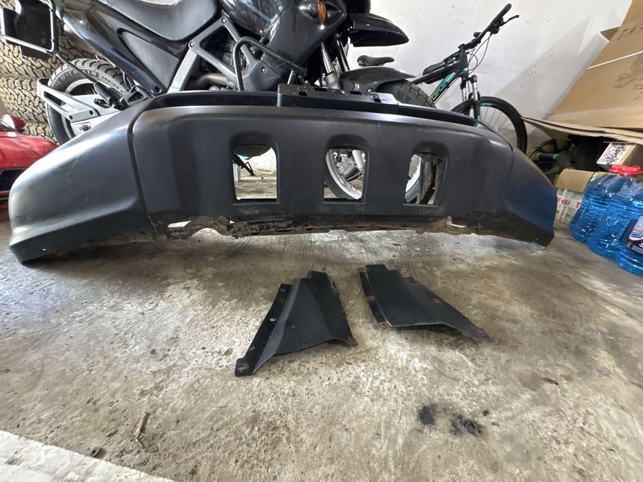 Bara fata Nissan Patrol Y61