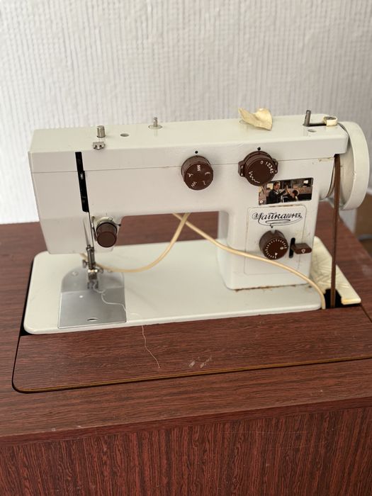 Шевна машина Чайка 143