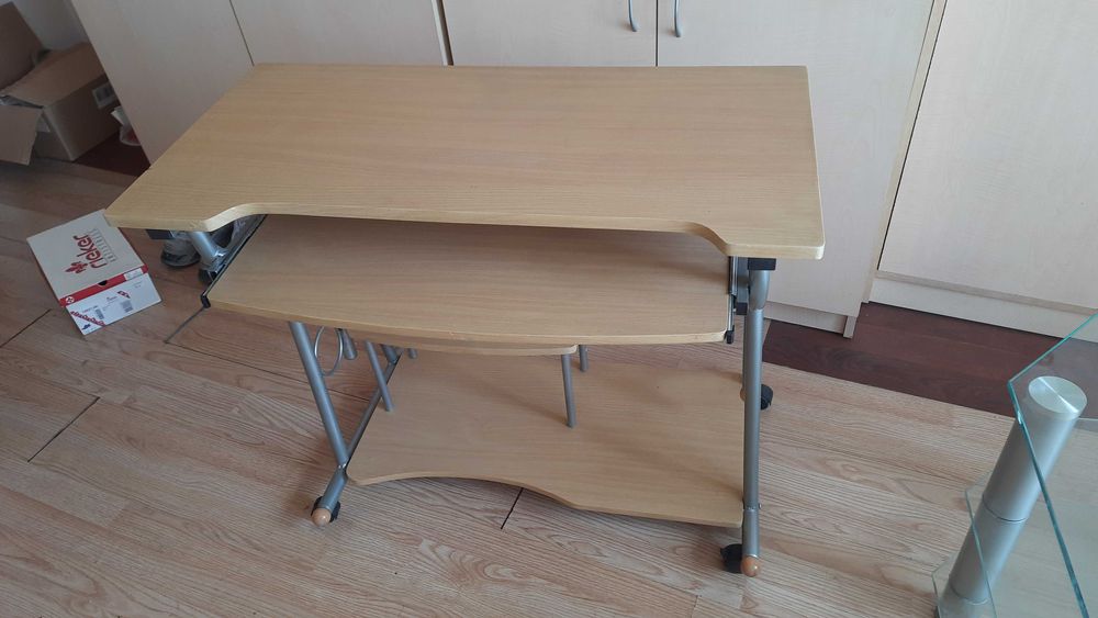 Маса / Бюро за компютър