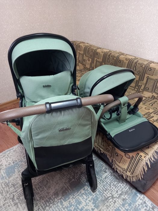 Продам детскую каляску 70.000