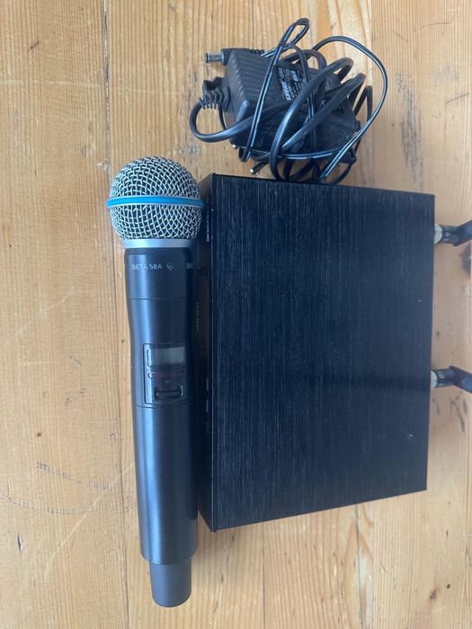 Vand microfon shure glx  cu beta 58 a
