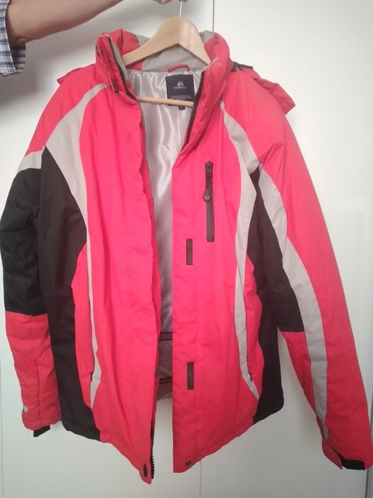 Арзон эркаклар кийимлари.