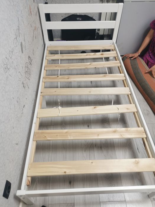 Кровать, деревянная, Россия