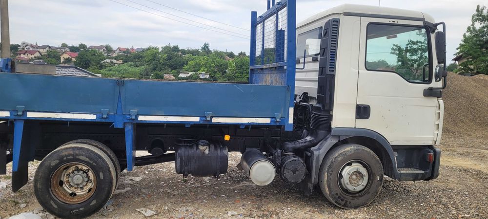 MAN TGL 7.5 tone basculabil