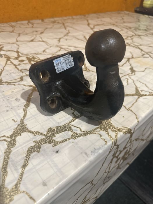 Фаркоп оригинальный паджеро 2