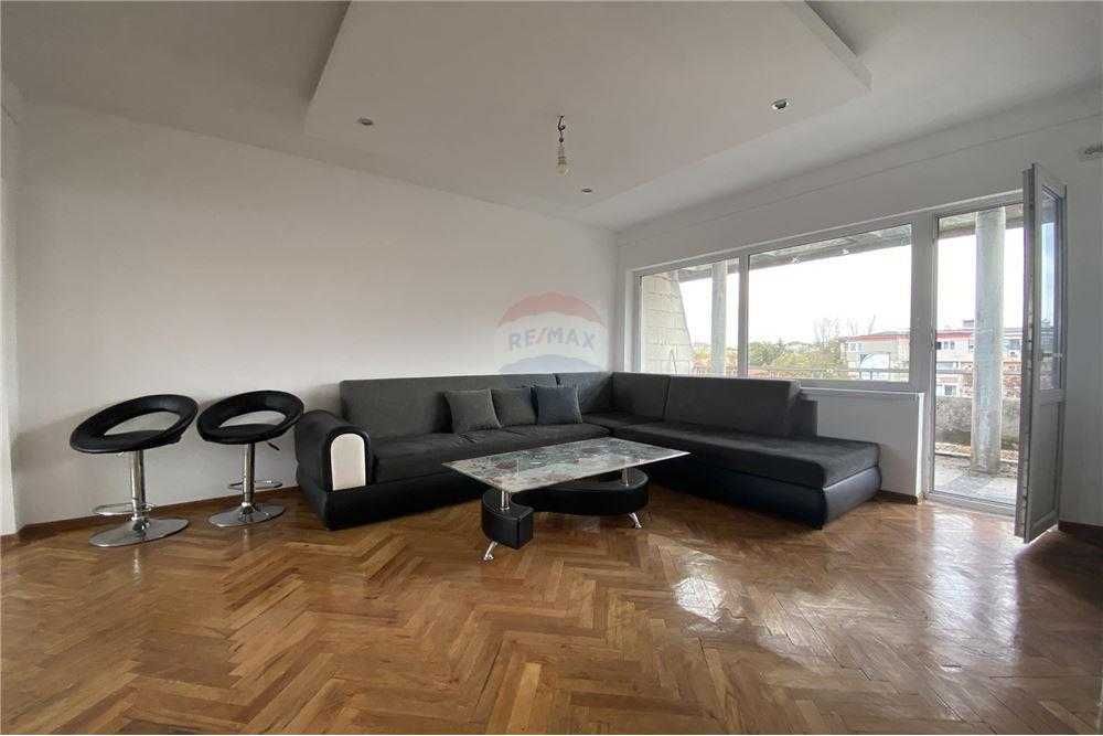 Продава се Тристаен апартамент в Шумен, Пазара - 77 кв.м за 1822 €/кв.м - Снимка #4