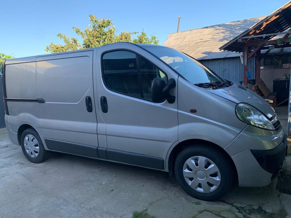 OPEL VIVARO 2.0TDI - stare foarte buna