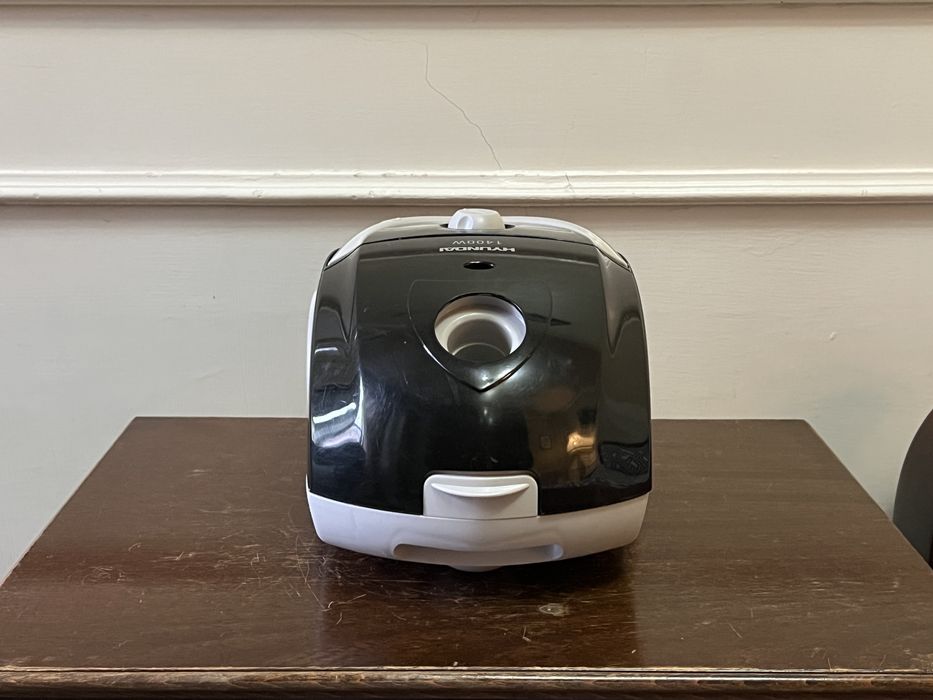 Пылесос Hyundai H-VC1595